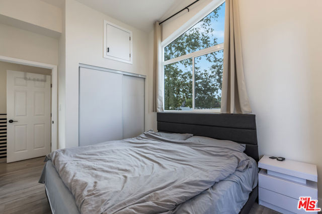 23320 Bassett Street, West Hills CA: https://media.crmls.org/mediaz/d100fd4a-900f-4823-b053-e0cf5b5f7f66.jpg