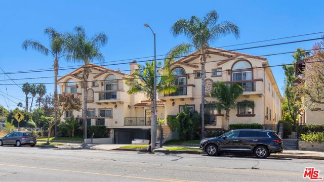 Image 2 for 13912 Oxnard St #6, Van Nuys, CA 91401