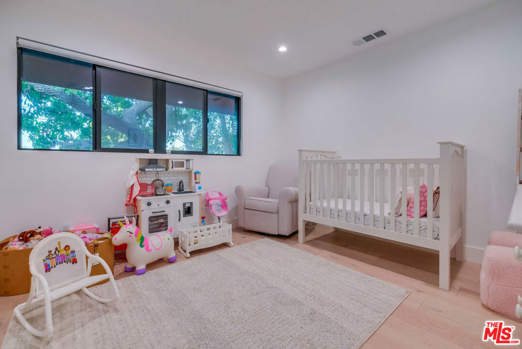 MLS #26859957 image #19