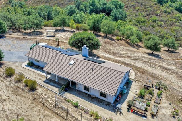 Detail Gallery Image 4 of 52 For 19205 Marshall Way, Valley Center,  CA 92082 - 3 Beds | 2 Baths