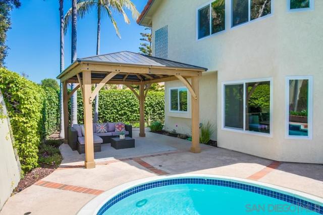 1278 Avenida Miguel, Encinitas CA: https://media.crmls.org/mediaz/d101e09b-ef3d-4827-9532-32b3b6d4539f.jpg