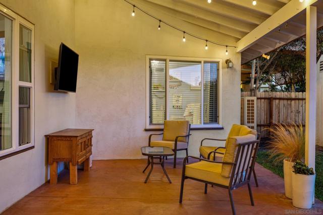 360 Alpine Ave, Chula Vista CA: https://media.crmls.org/mediaz/d102dd3a-cff9-4697-b3b2-614558a67392.jpg
