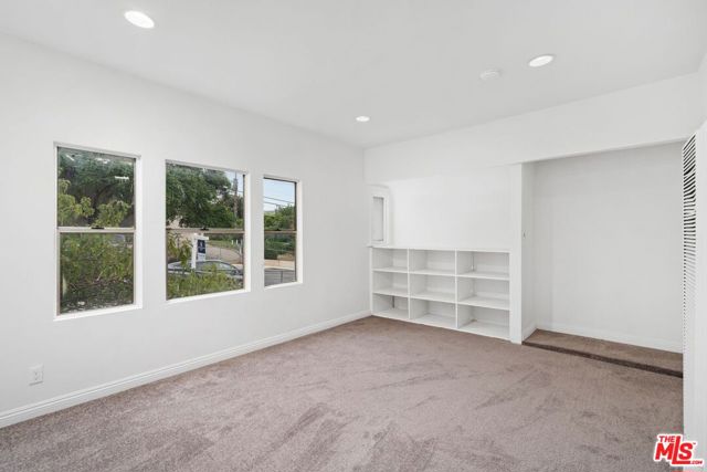 827 Lucile Avenue, Los Angeles CA: https://media.crmls.org/mediaz/d102fd52-905c-4554-830c-8f3ee4bfd02c.jpg