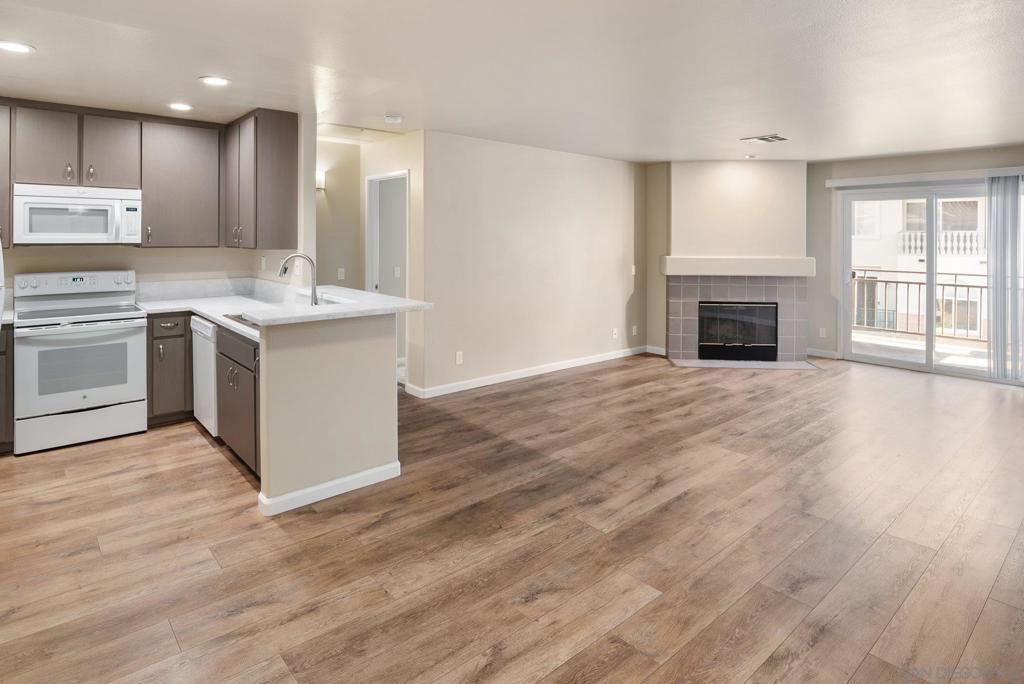 580 Camino De La Reina - photo 9