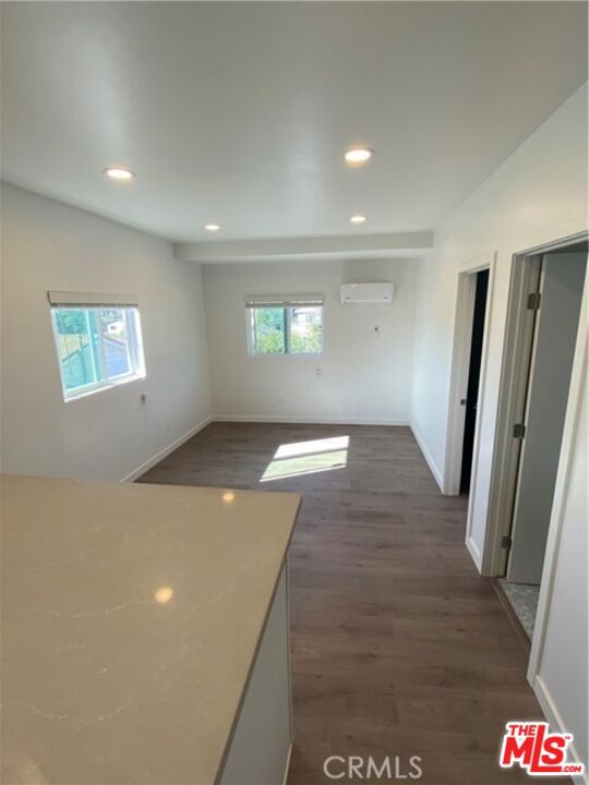 3422 Holyoke Drive, Los Angeles CA: https://media.crmls.org/mediaz/d105b98b-56fe-47f0-be65-65283a45dfe6.jpg