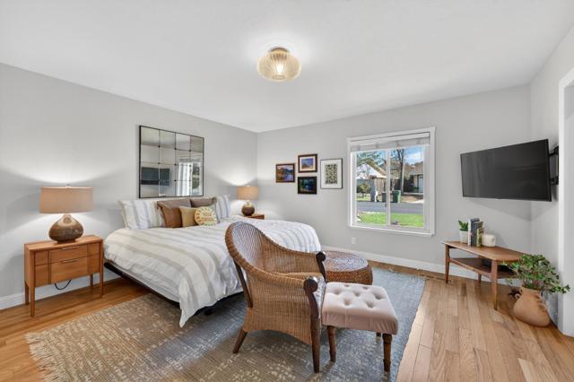 8325 Pinotage Court, San Jose CA: https://media.crmls.org/mediaz/d1077736-026b-40c4-9d92-4c21d82624e3.jpg