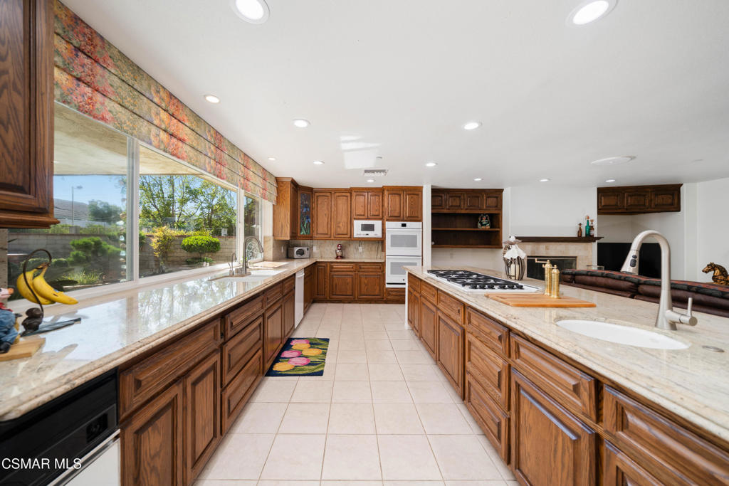 MLS #226003966 image #11