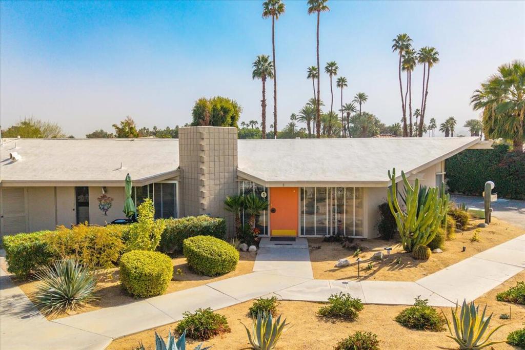 MLS #219136853PS image #2