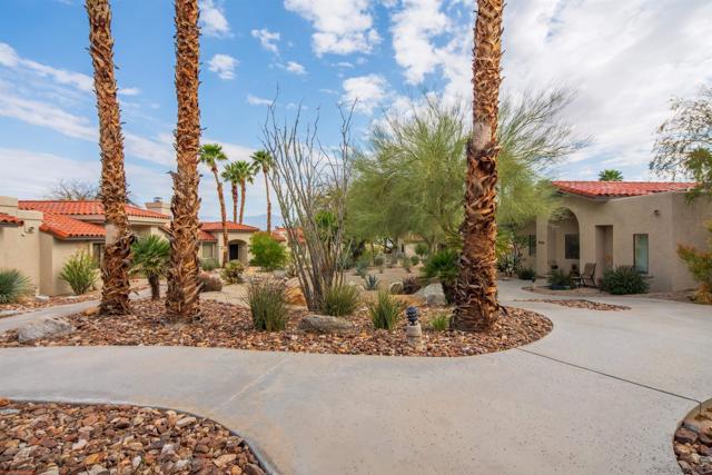 1620 Las Casitas Dr, Borrego Springs CA: https://media.crmls.org/mediaz/d10bd404-c0c9-4c4b-b1c9-0999fbe8edeb.jpg