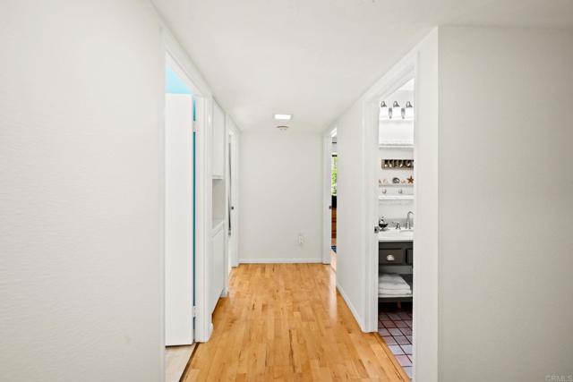 Detail Gallery Image 28 of 75 For 3432 Mount Ariane Dr, San Diego,  CA 92111 - 4 Beds | 2 Baths