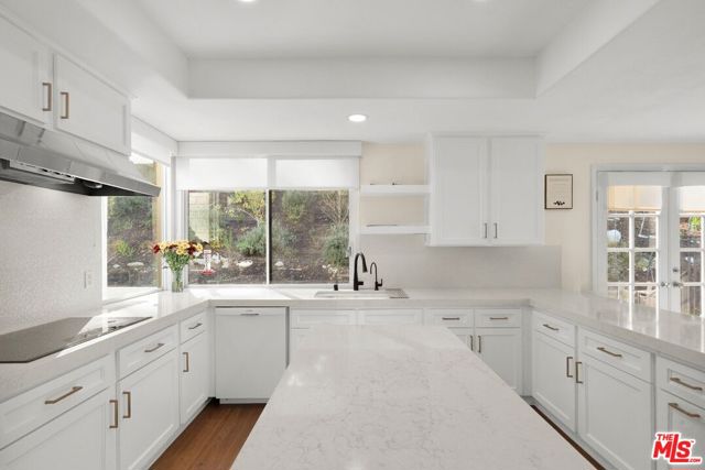 22241 Alizondo Drive, Woodland Hills CA: https://media.crmls.org/mediaz/d10c7520-6fed-44e2-8228-109024749722.jpg