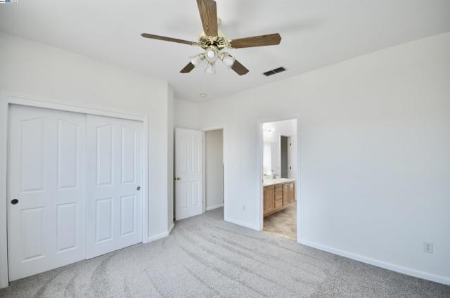 Image 26 of 39 For 9416 Lyndley Plaza Way