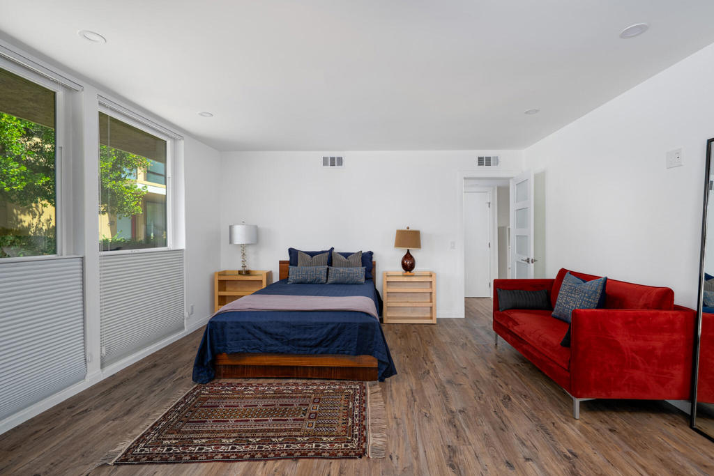 MLS #219139070PS image #16