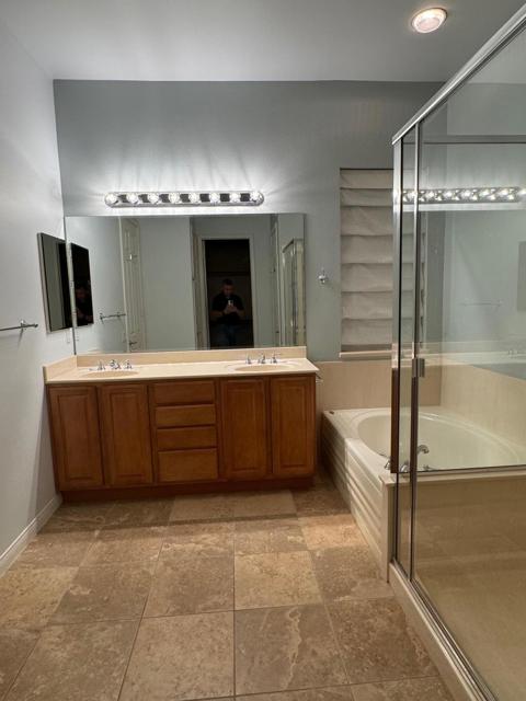 80880 Avenida Santa Regina, Indio CA: https://media.crmls.org/mediaz/d10cea5d-9060-47ab-8453-bb6c6425c596.jpg