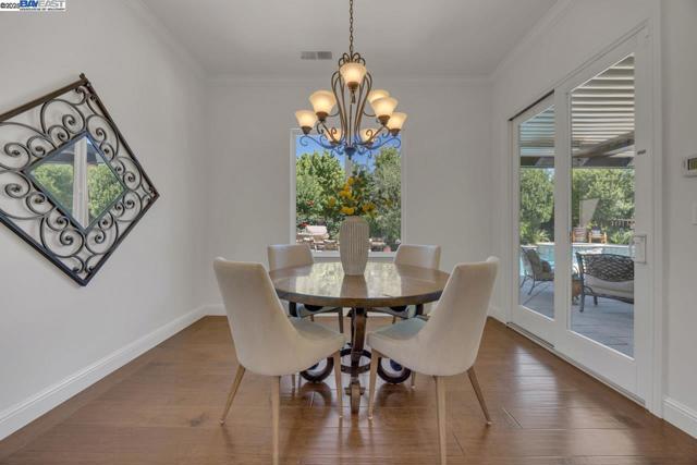 Image 28 of 57 For 7193 Rosecliff Ct