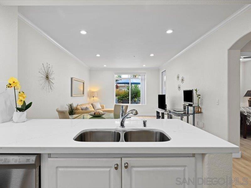 9237 Regents Rd. - photo 4