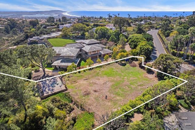 Image 8 of 11 For 6099 La Jolla Scenic Dr S