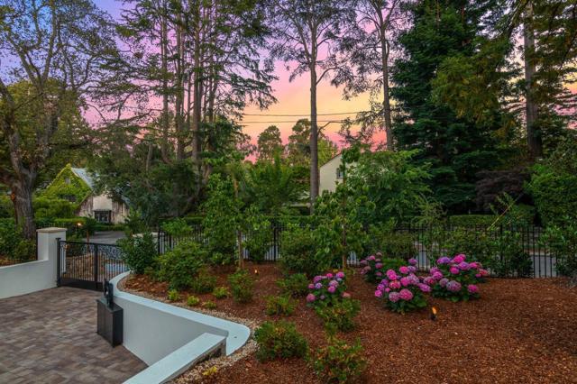 830 Bromfield Road, San Mateo CA: https://media.crmls.org/mediaz/d10e8c21-4ab8-4042-9b70-a4b32360cc18.jpg