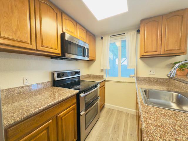 631 Foster Court, Hayward CA: https://media.crmls.org/mediaz/d110de85-0d71-452b-a137-fc63bfa71e9f.jpg
