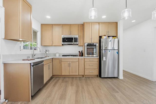 Detail Gallery Image 10 of 36 For 9462 Doheny Rd., Santee,  CA 92071 - 3 Beds | 1 Baths