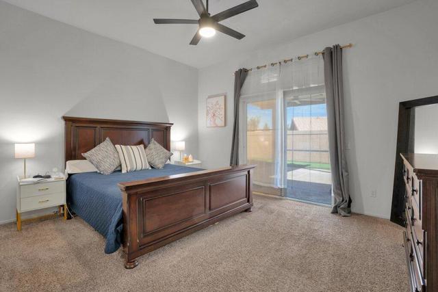 45180 Debbie Drive, La Quinta CA: https://media.crmls.org/mediaz/d111fb8e-de59-4c00-a6aa-5c2edb8d2953.jpg