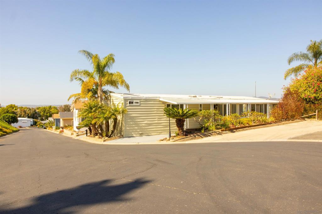 444 El Camino Real - photo 2