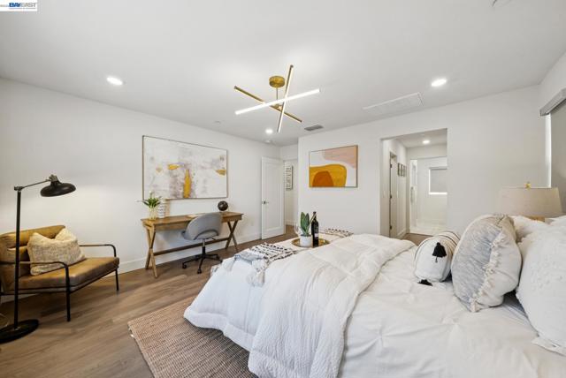 57109 Via Vicenza, San Ramon CA: https://media.crmls.org/mediaz/d1143079-dcc7-4d3c-88e6-51b197743795.jpg