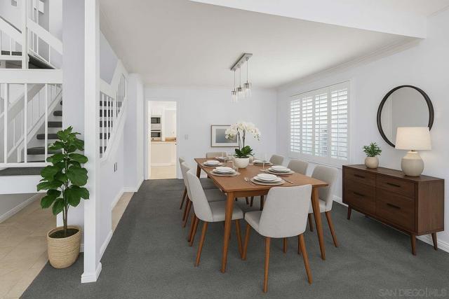 11666 Papagallo Court, San Diego CA: https://media.crmls.org/mediaz/d1148e8b-b7a2-4085-ad2c-e23f843f69b8.jpg