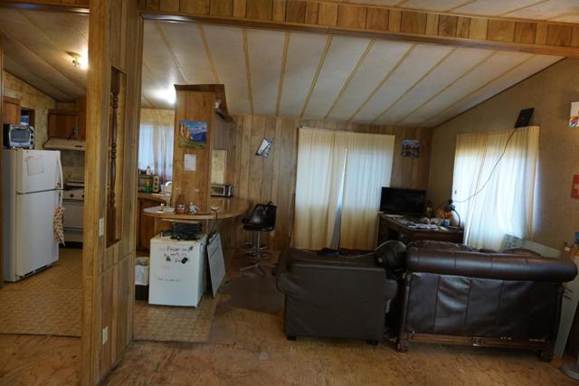 2514 Linden Street, Oakland CA: https://media.crmls.org/mediaz/d1159da6-09bf-4856-9d69-8b0c0b70cf2a.jpg
