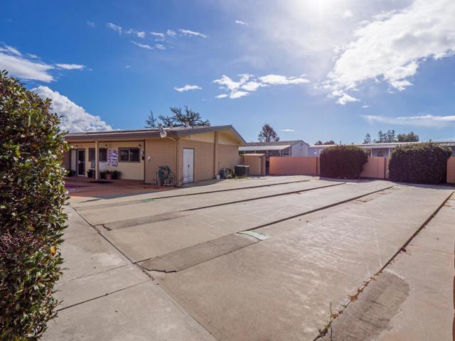 49 Blanca Lane, Watsonville CA: https://media.crmls.org/mediaz/d1166e9b-ee45-422e-8d5d-f98eba007f59.jpg