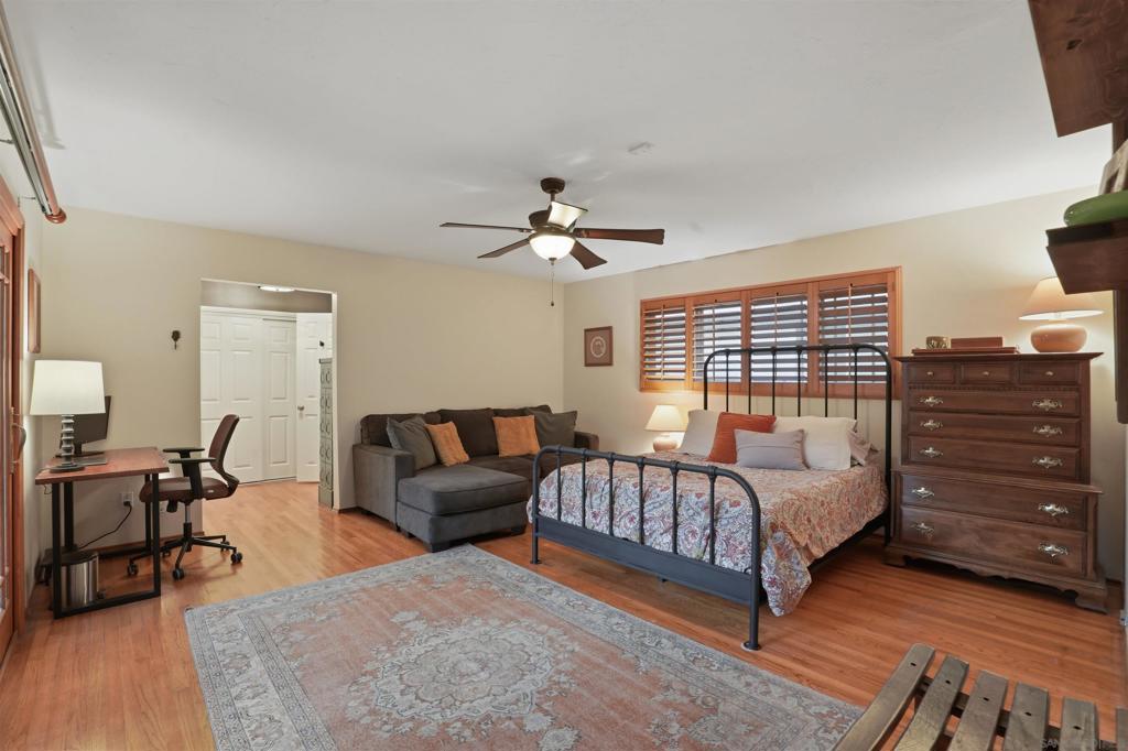 5641 Genoa - photo 15