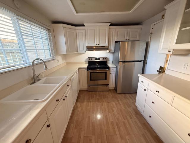 Detail Gallery Image 3 of 19 For 1034 Leland St #15,  Spring Valley,  CA 91977 - 3 Beds | 1/1 Baths