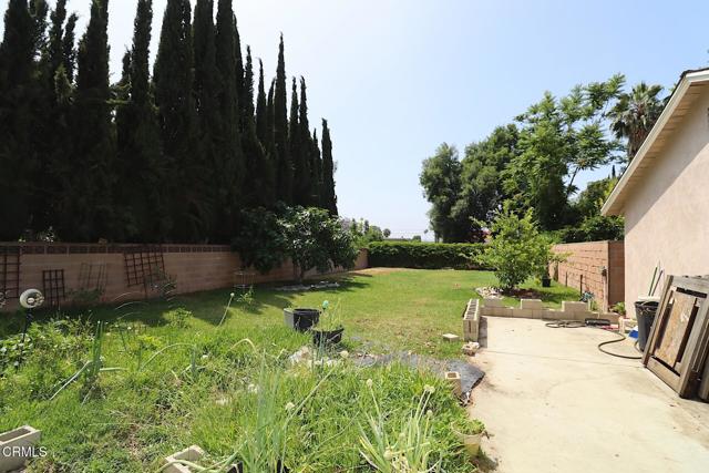 5026 Doreen Avenue, Temple City CA: https://media.crmls.org/mediaz/d118cf02-be24-40d1-b814-d7ba95282318.jpg