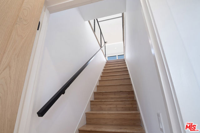 2507 E 1st Street, Los Angeles CA: https://media.crmls.org/mediaz/d118e5c1-fe54-4e34-b1a8-c178450b6133.jpg