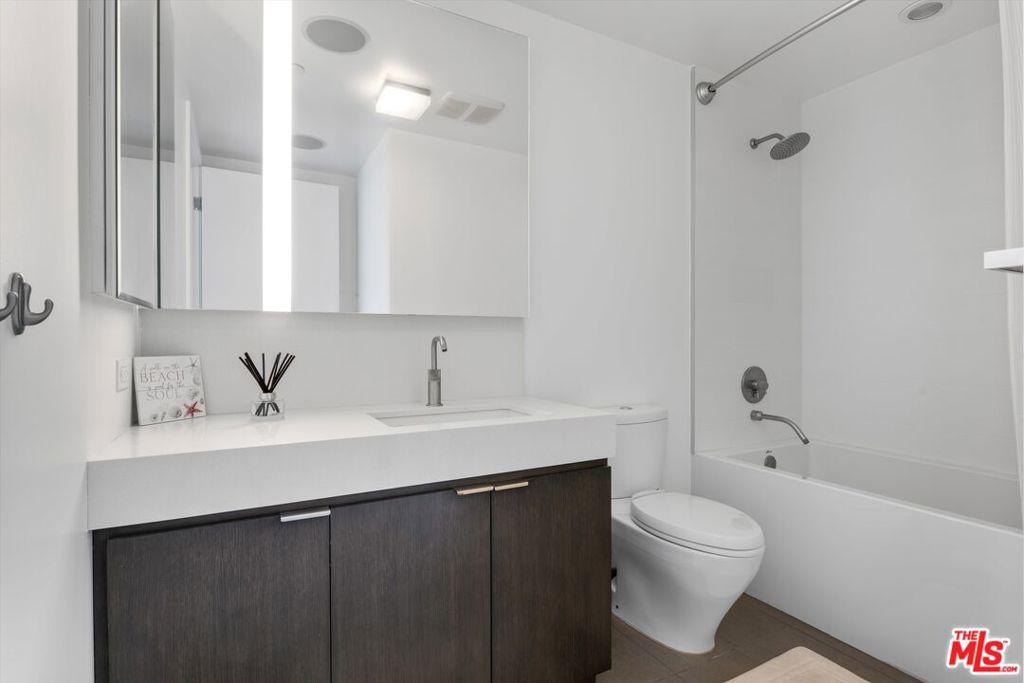 MLS #25616993 image #10