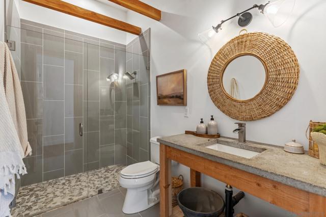 31071 Panorama Trail, Santa Ysabel CA: https://media.crmls.org/mediaz/d11ad2ff-e0b3-45a1-93f8-62d7a9719ec3.jpg