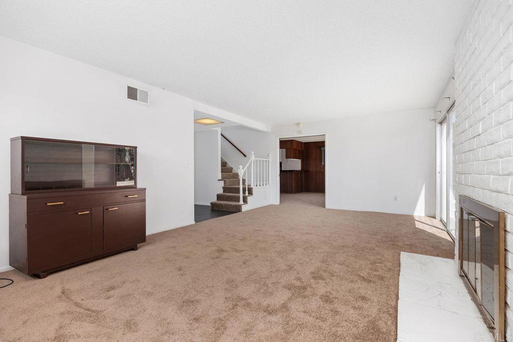 3211 Mercer Lane - photo 6