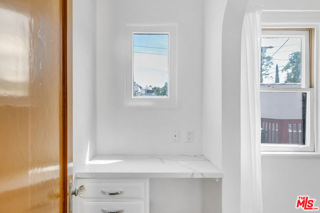 1557 S Genesee Avenue, Los Angeles CA: https://media.crmls.org/mediaz/d11b18de-ea93-4a2c-919f-61c1abb2308a.jpg