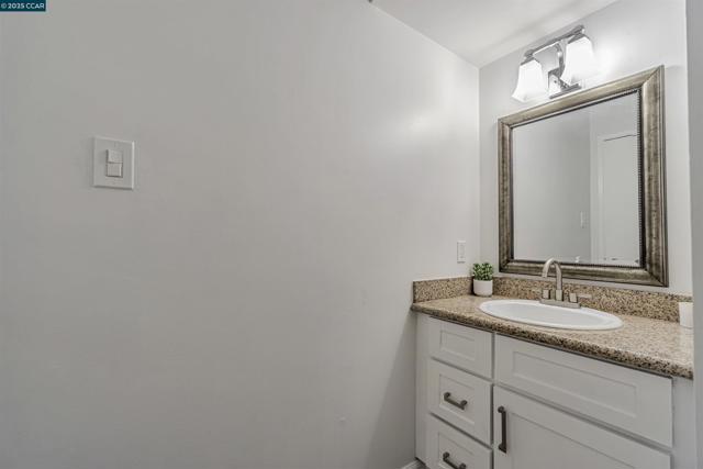 2200 Laguna Cir, Concord CA: https://media.crmls.org/mediaz/d11b8265-02f6-4811-a060-cf31692d59ae.jpg