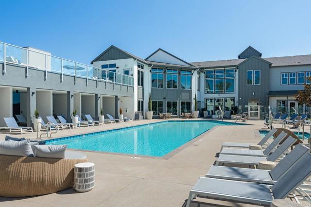 Detail Gallery Image 3 of 64 For 5020 Avenida Lugano #3,  Chula Vista,  CA 91913 - 1 Beds | 1/1 Baths