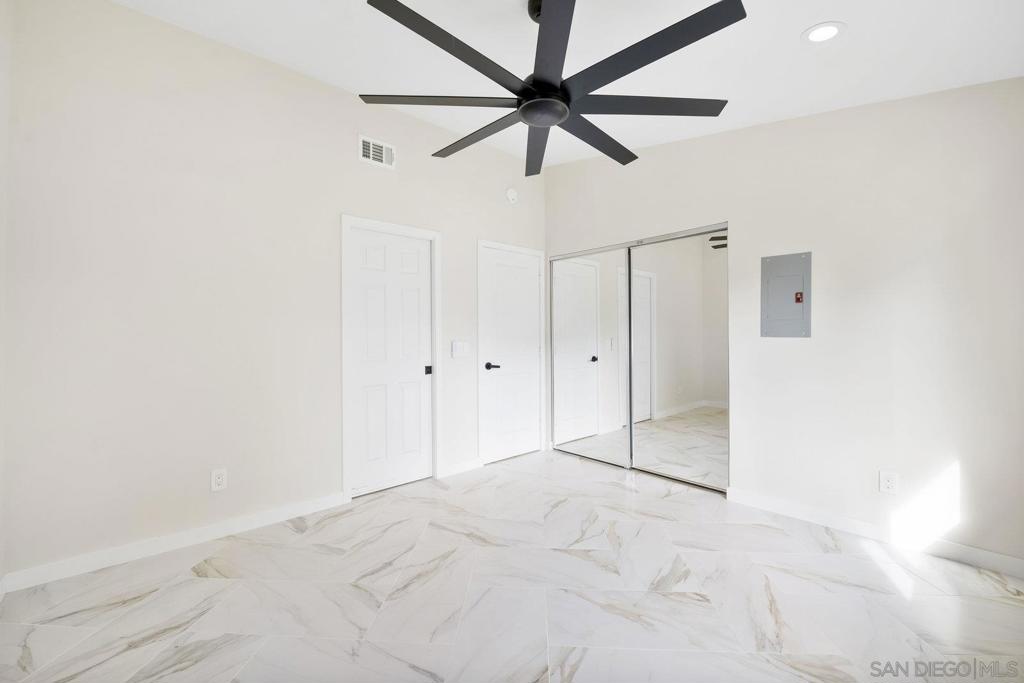 MLS #250036537SD image #18