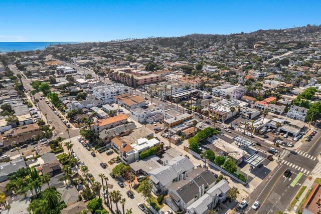 972 8 Sapphire St, San Diego CA: https://media.crmls.org/mediaz/d11ba1ba-b67a-4cde-8864-6ec40acc62ab.jpg