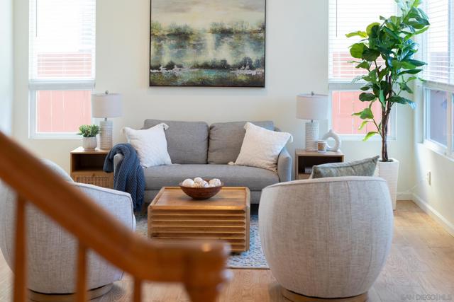 11793 ALDERHILL TERRACE, San Diego CA: https://media.crmls.org/mediaz/d11c94ba-11db-4dd7-8a5f-d26432a42206.jpg