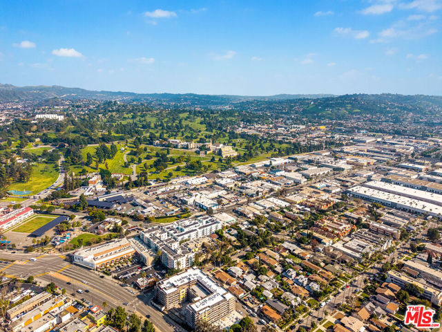 Image 22 of 24 For 1818 Vassar Street