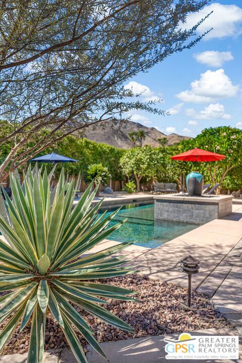 7 Ridgeline Way, Rancho Mirage, CA 92270