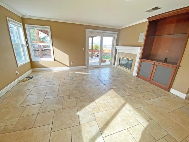 6279 Skywalker Drive, San Jose CA: https://media.crmls.org/mediaz/d11eeca8-3190-4942-bda6-35b0998372cc.jpg