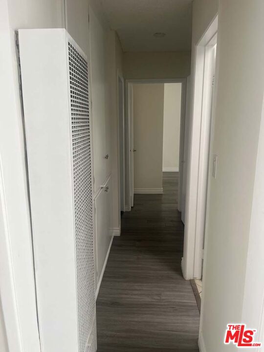 1834 Thayer Avenue, Los Angeles CA: https://media.crmls.org/mediaz/d11ef910-532d-4cb0-aa00-314c2a393339.jpg