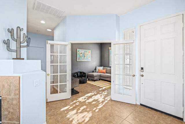 79704 Castille Drive, La Quinta CA: https://media.crmls.org/mediaz/d11f1e46-e322-4213-9137-ced4289eca51.jpg