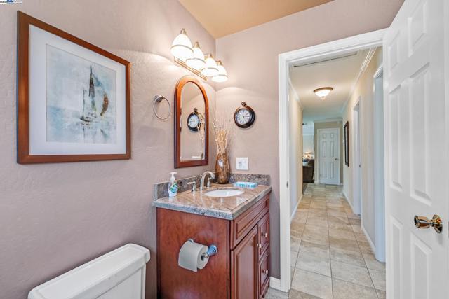 2611 Quail Ct., Union City CA: https://media.crmls.org/mediaz/d11f7558-f84d-409a-9101-ef797ea21dee.jpg