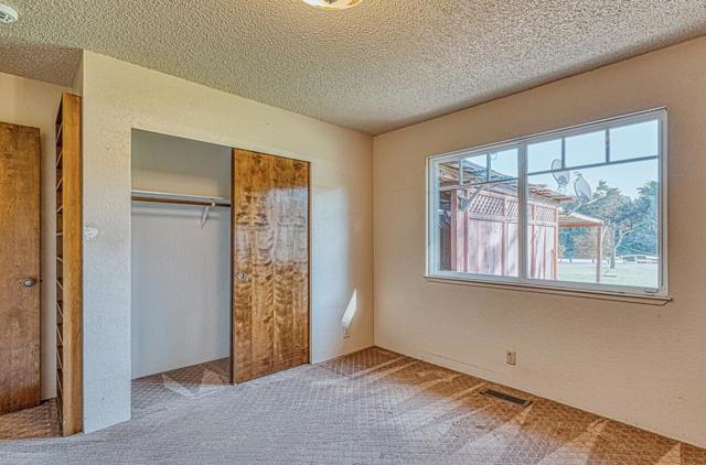 1051 San Miguel Cyn Road, Royal Oaks CA: https://media.crmls.org/mediaz/d11fcd8b-3a1e-446a-b3d2-efb3dfbaaa77.jpg